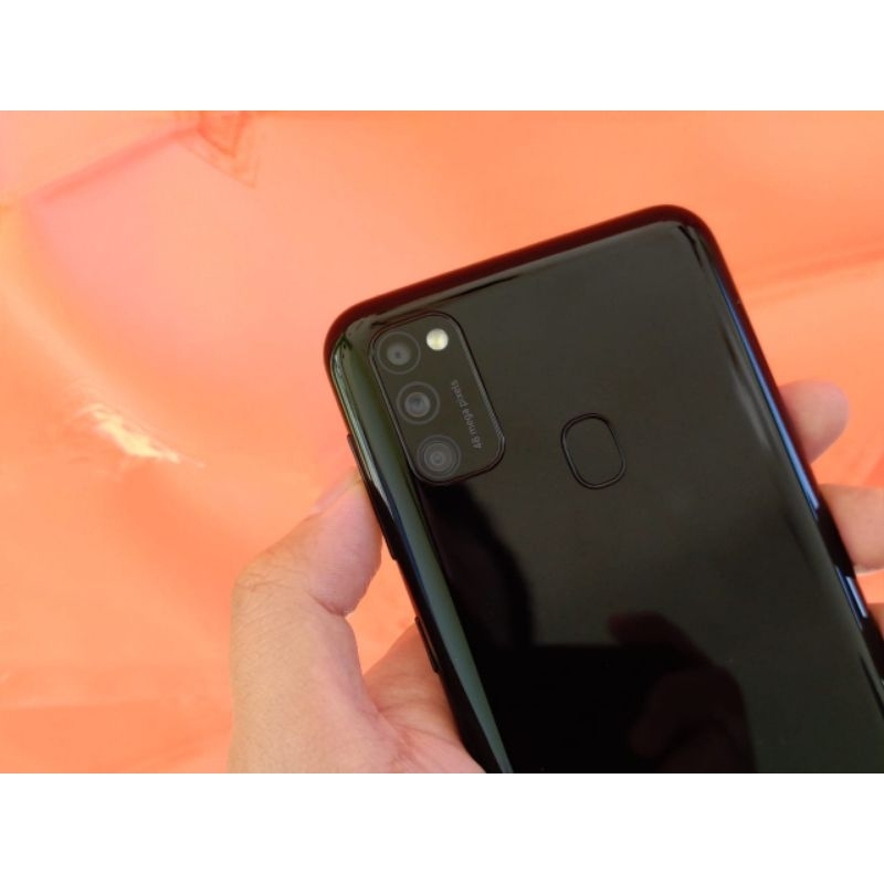 SAMSUNG GALAXY M21. DUAL SIM RAM 4/64GB FULLSET.