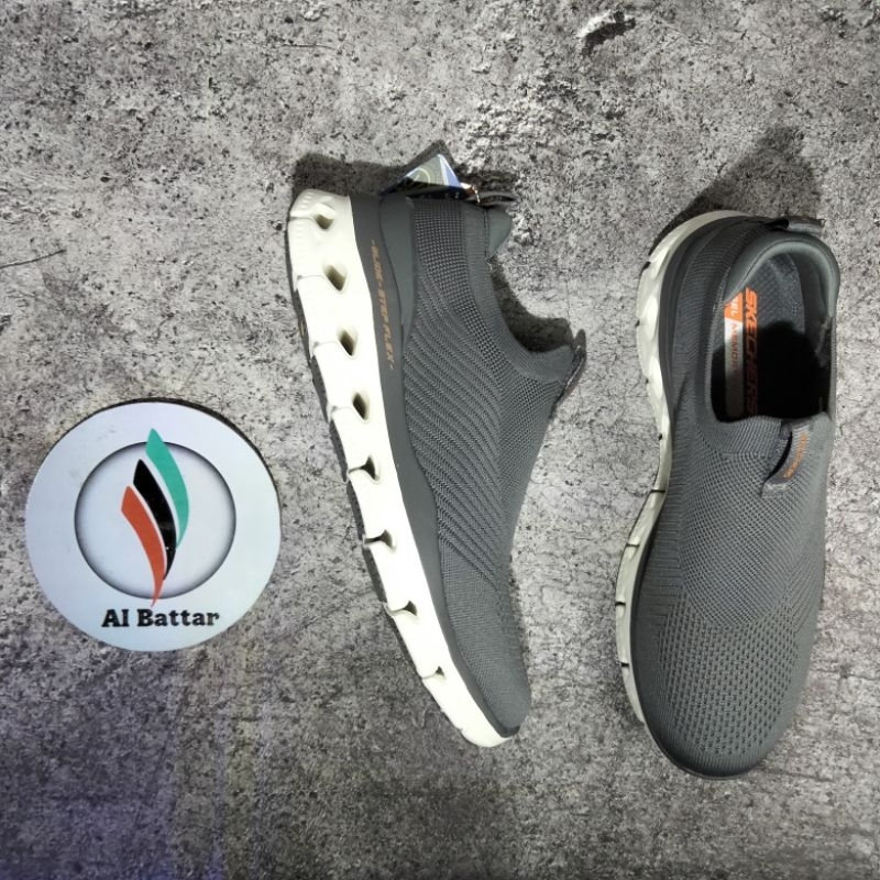 SEPATU SLIP ON SKECHERS GLIDE STEP FLEX