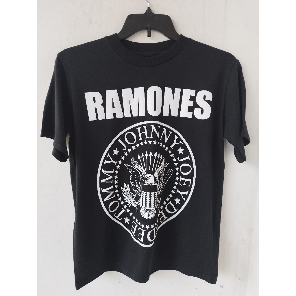 Ramones Logo Black Tee Tshirt