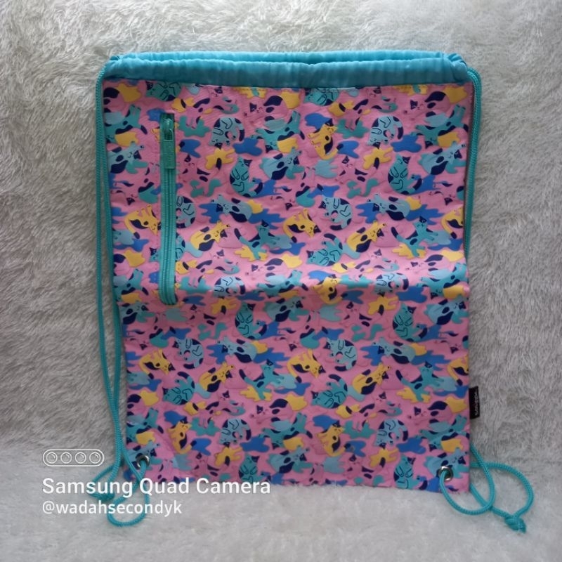 Preloved Drawstring Bag Smiggle