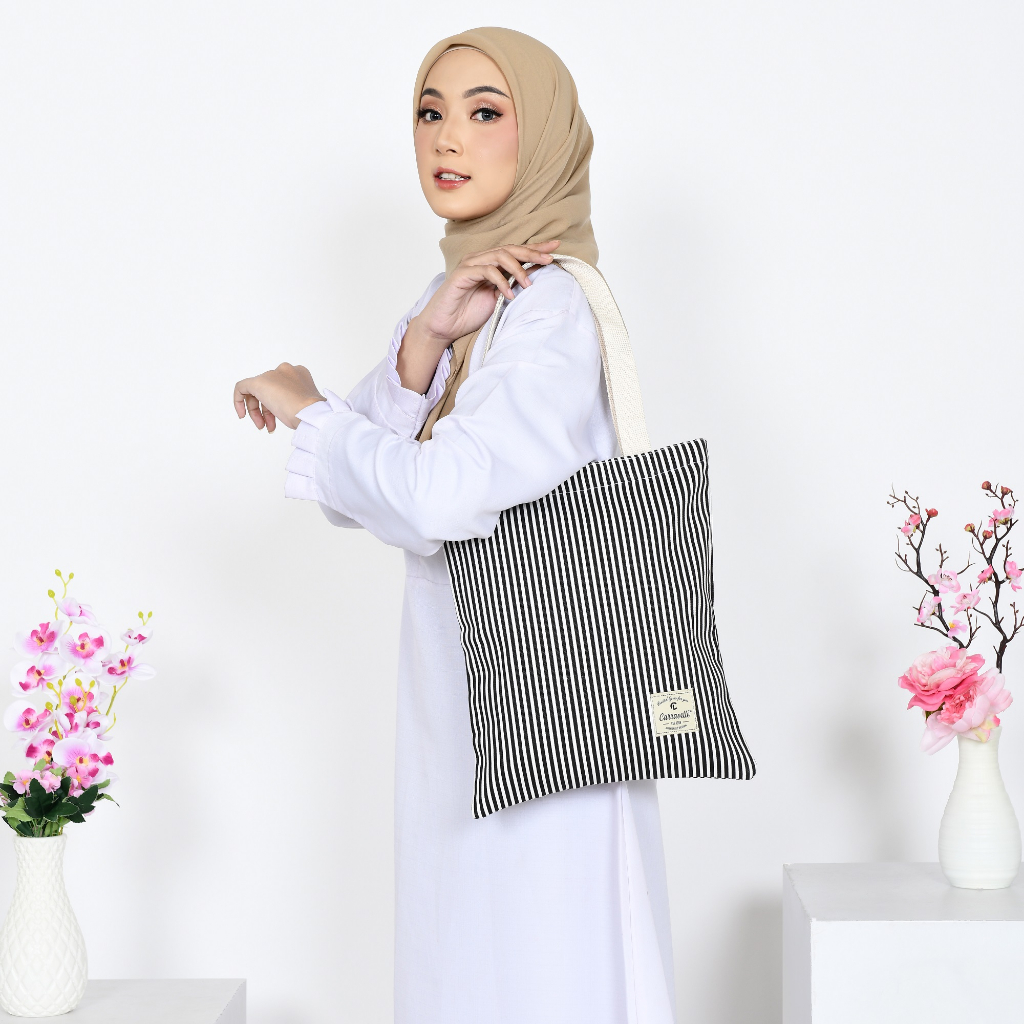 TOTE BAG RESLETING KANVAS WANITA/TOTEBAG CANVAS POLOS DAN MOTIF ,BISA UNTUK TAS BELANJA,SEMINAR,BISA CUSTOM SABLON