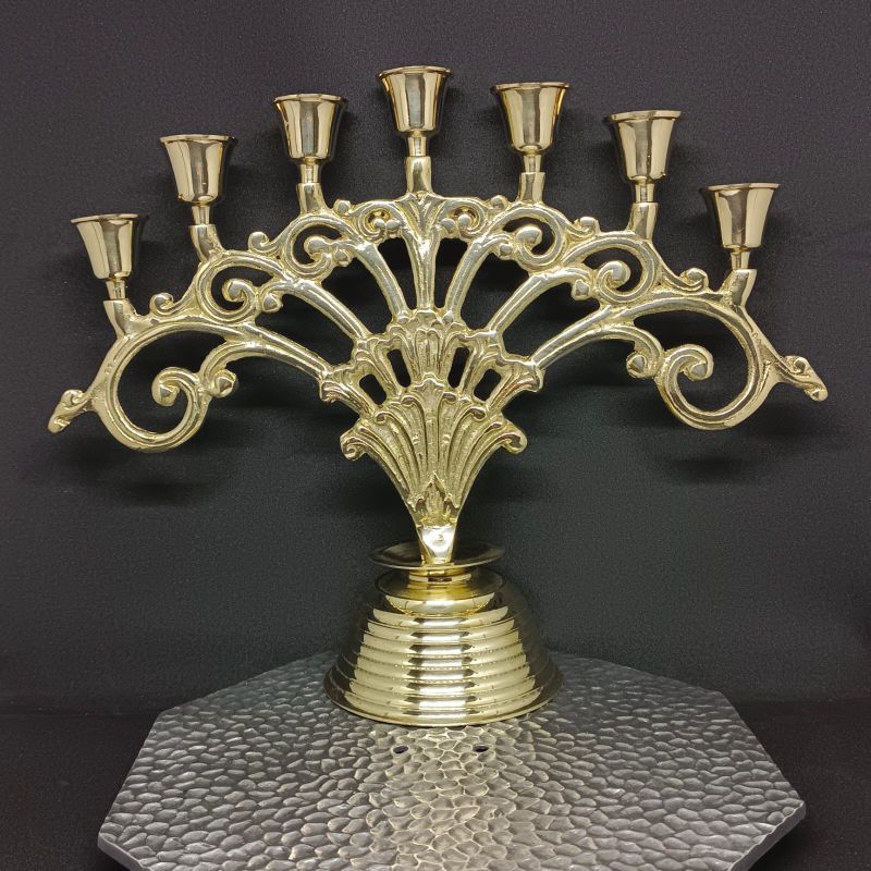 Tempat Lilin Kuningan Gold , cabang 7 / 7 Lubang lilin