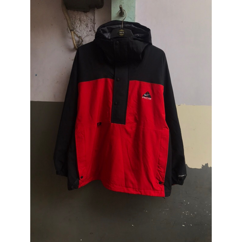 Nike acg jacket preloved