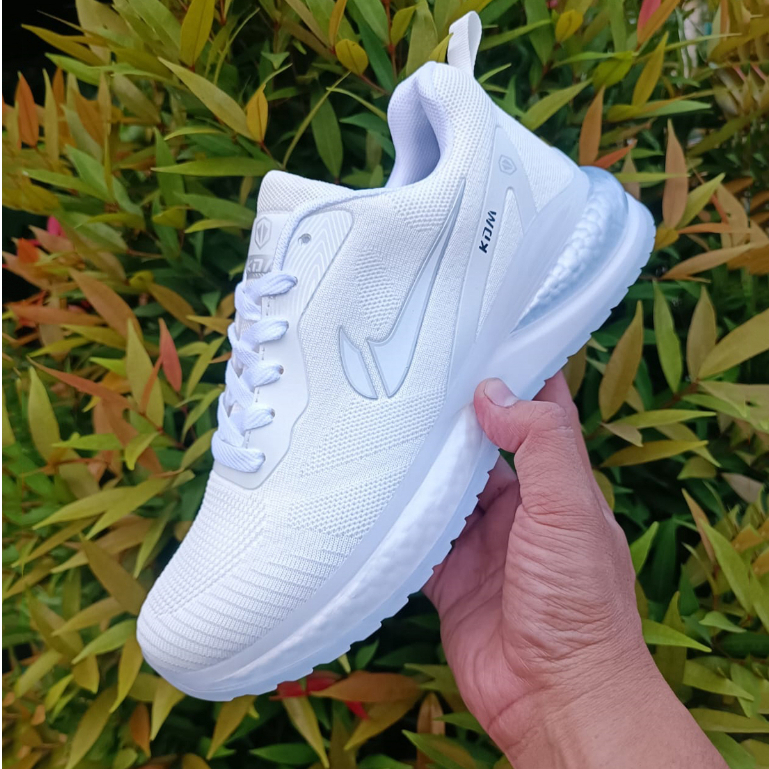 Sepatu Olahraga Sepatu Lari Sepatu Running Premium Import KDM Z00M LF NEW White Silver