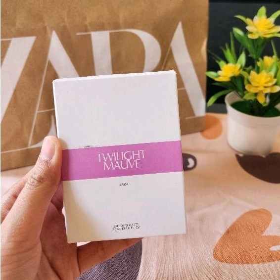 𝙉𝙚𝙬‼️𝙊𝙧𝙞𝙜𝙞𝙣𝙖𝙡 parfum zara EDT twilight mauve 30ml (TOLONG BACA DESKRIPSI SAMPAI SELESAI YA,MAKASIH)