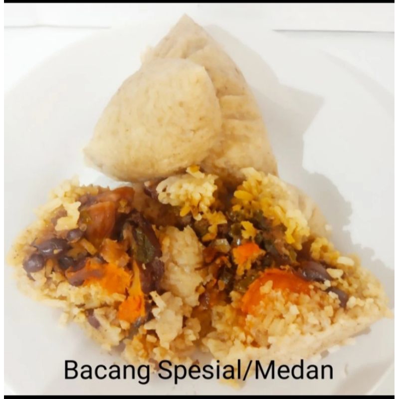 

Bakcang/Bacang Nasi/Ketan Spesial Medan Ayam Babi