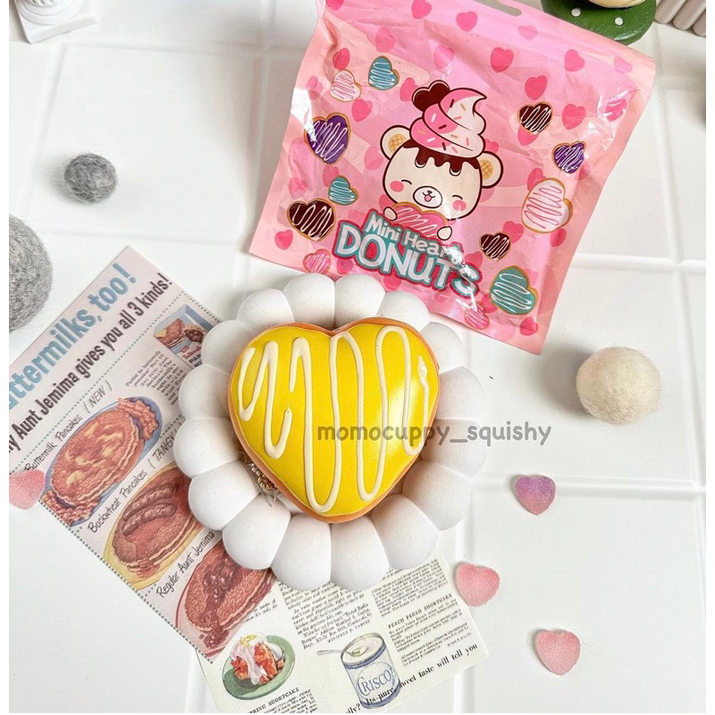 SQUISHY LICENSED MINI HEART DONUT BY CREAMIICANDY