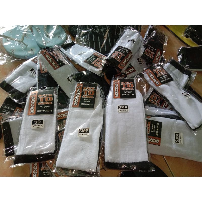 

kaos kaki