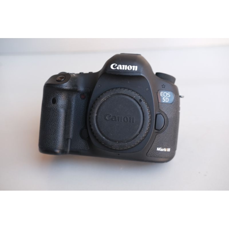 CANON 5D MARK III CANON 5D III SC MINIM CANON 5D III CANO  5D MARK 3 BUKAN CANON 5D MARK IV BODY ONL