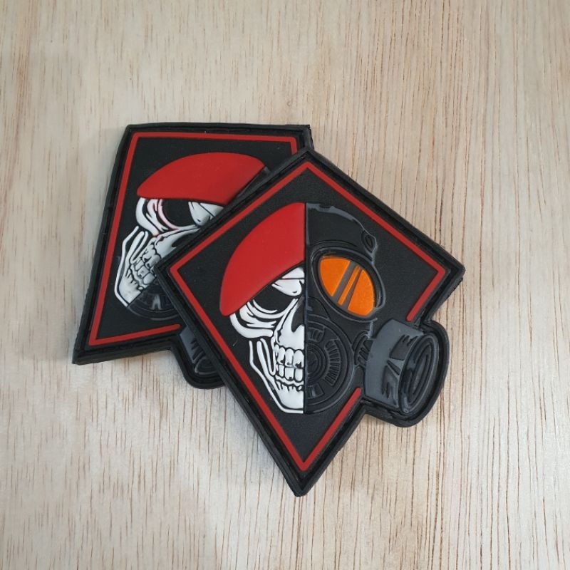patch rubber logo tengkorak baret merah kopassus - tempelan emblem karet