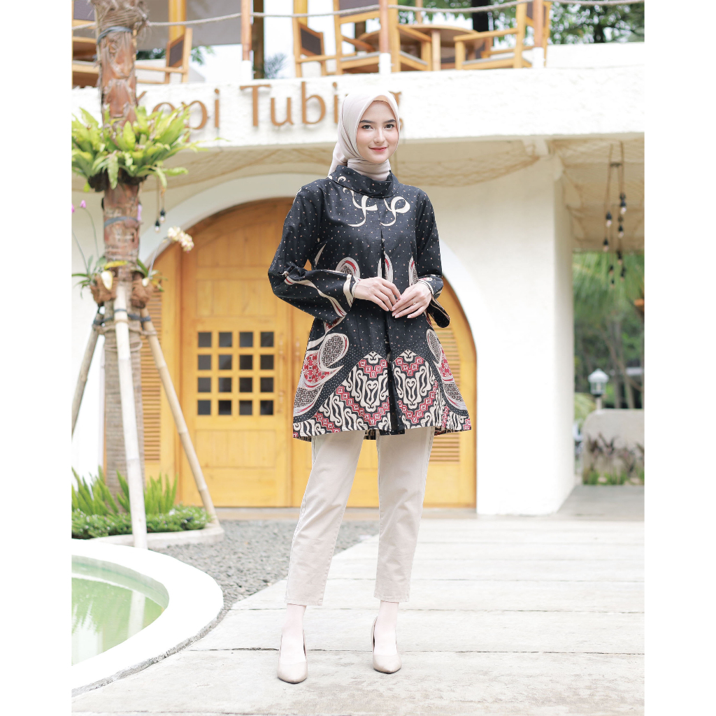 Batik wanita | Batik kerja wanit | Batik wanita modern | Baju batik wanita | Atasan batik wanita murah BATIK ARISIA