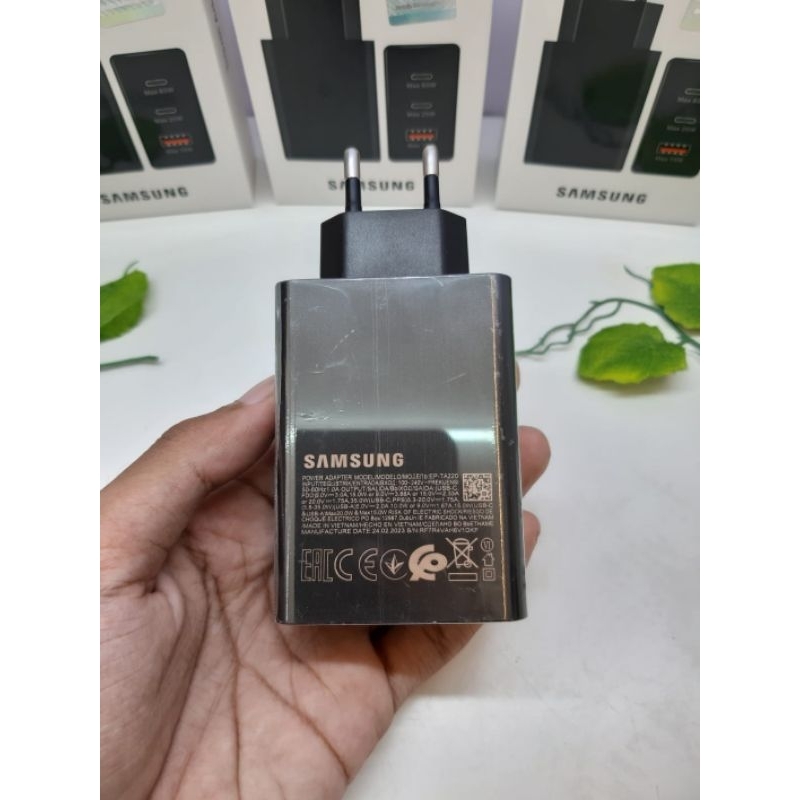 (Original)Batok Adaptor Charger Type C to C 25W 35W 45W 65W Samsung A14 A24 A34 A54 note 10 note 20 A72 A52 S21 S21fe S22 S22 Utra S23 Ultra S23 PLus Batok Kepala Charger Type C yo C original Grade A