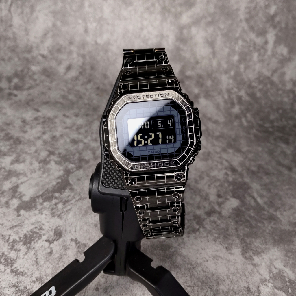 Jam Tangan CASIO G-Shock GMW-B5000CS-1 Full Metal GShock GMW-B5000 Series Laser Grid Pattern Digital