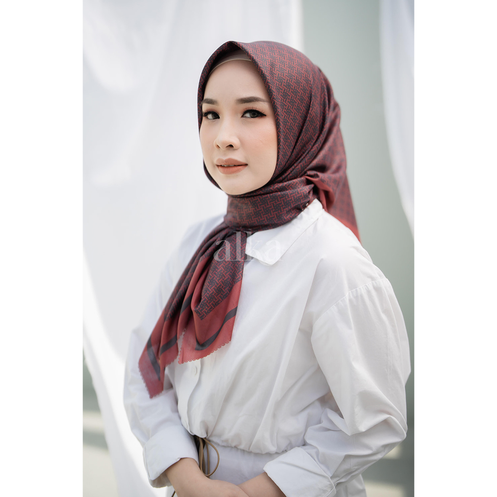 ShopatAlka | Hijab Motif Segiempat Voal Premium Lasercut | Chitra Printed Scarf | Maroon