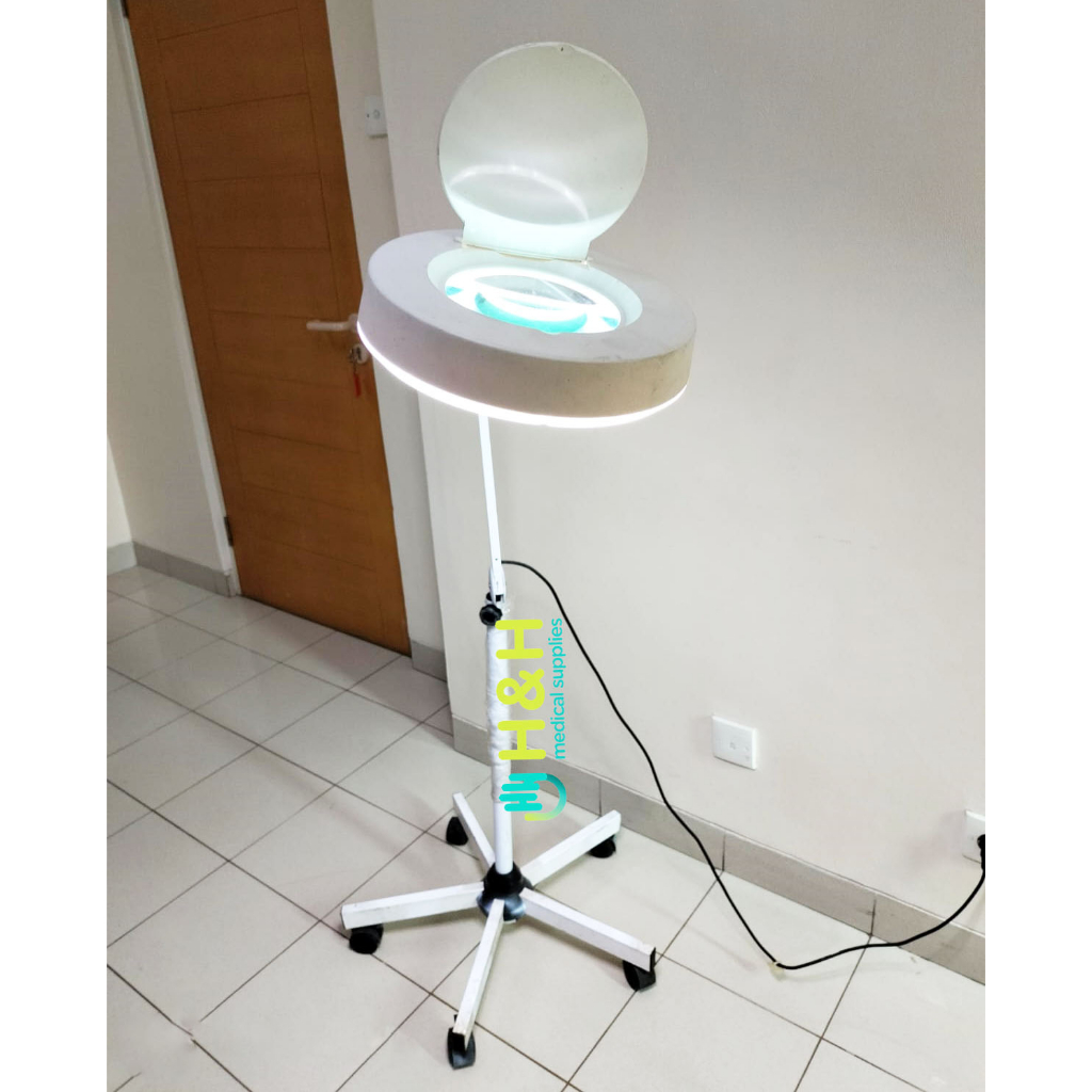 Magnifyer Lamp / Magnifying lamp / Kaca Pembesar Dengan Lampu / Lampu Sulam Alis / Lampu Operasi / Lampu Tindakan Medis