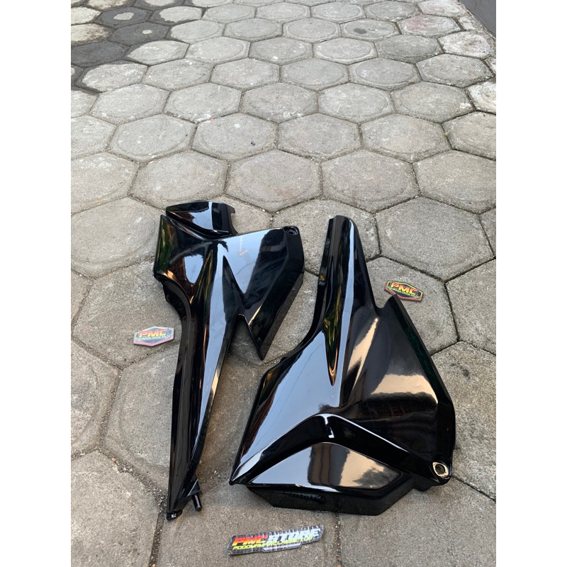 bok aki Megapro Primus 2006-2009 - tepong aki Megapro new - penutup aki Megapro new