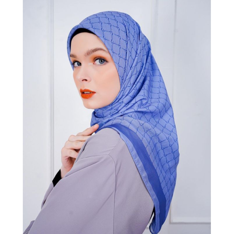 new monogram scarf vivizubedi