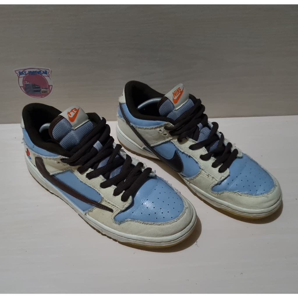 Sepatu Nikee Dunk Low Travis Scott x Playstation - AT7800-200