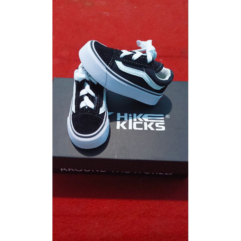 sepatu anak sekolah  / sepatu anak sekolah laki laki / sepatu anak oldscool  / sepatu anak laki laki