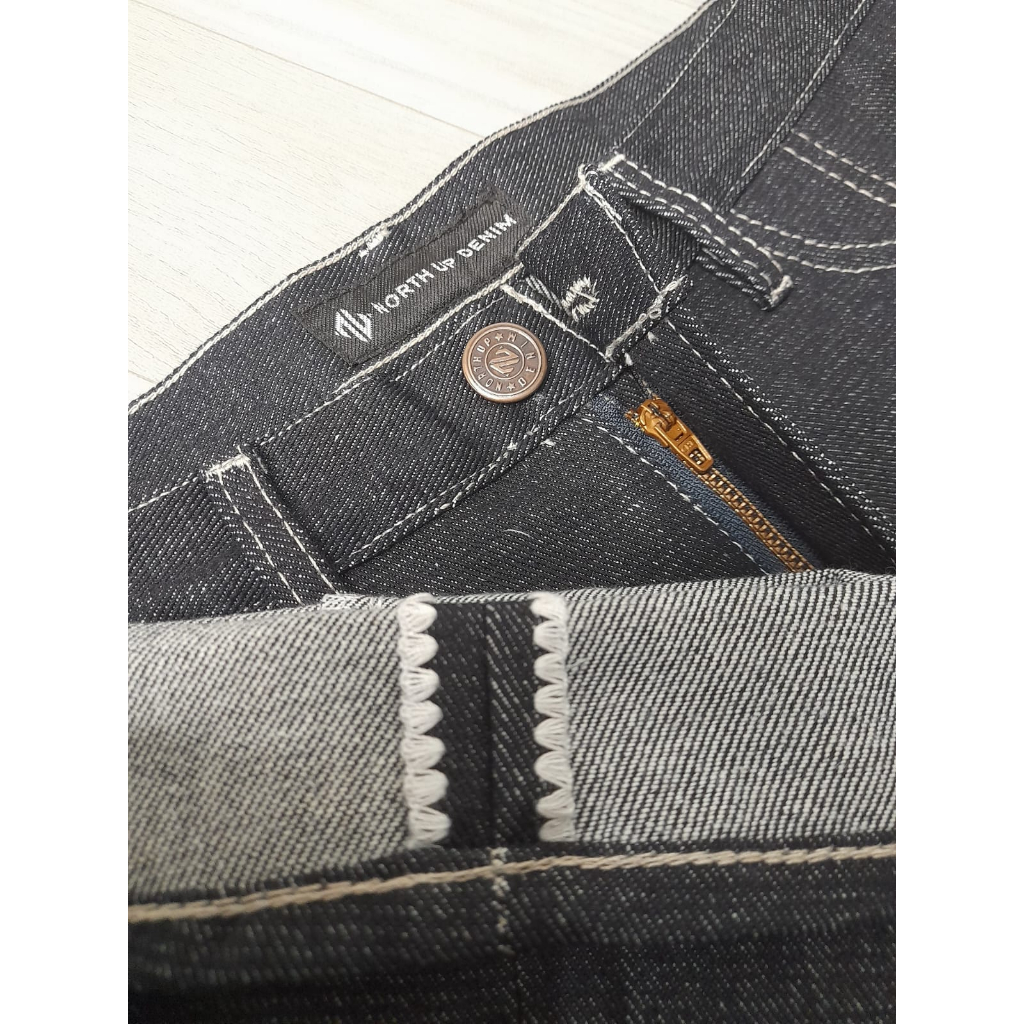 NORTH UP DENIM SELVEDGE CELANA JEANS SELVEDGE DENIM ACCENT INDIGO DYED BLACK DENIM