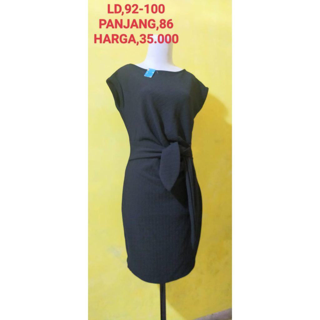 Dress hitam Cantik/dress kekinian/dress mini/dress hitam