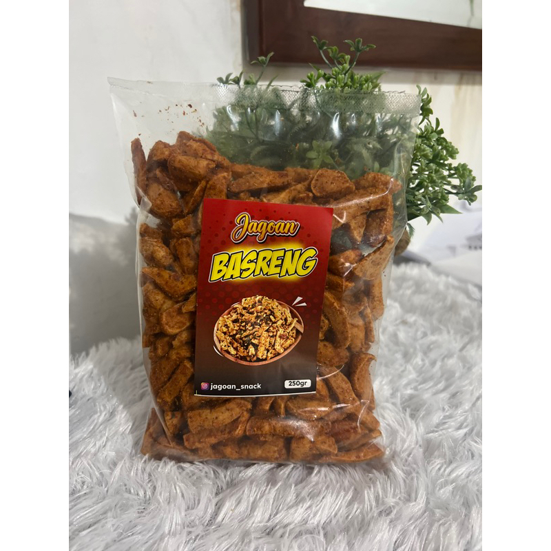 

basreng pedas daun jeruk 250 gr