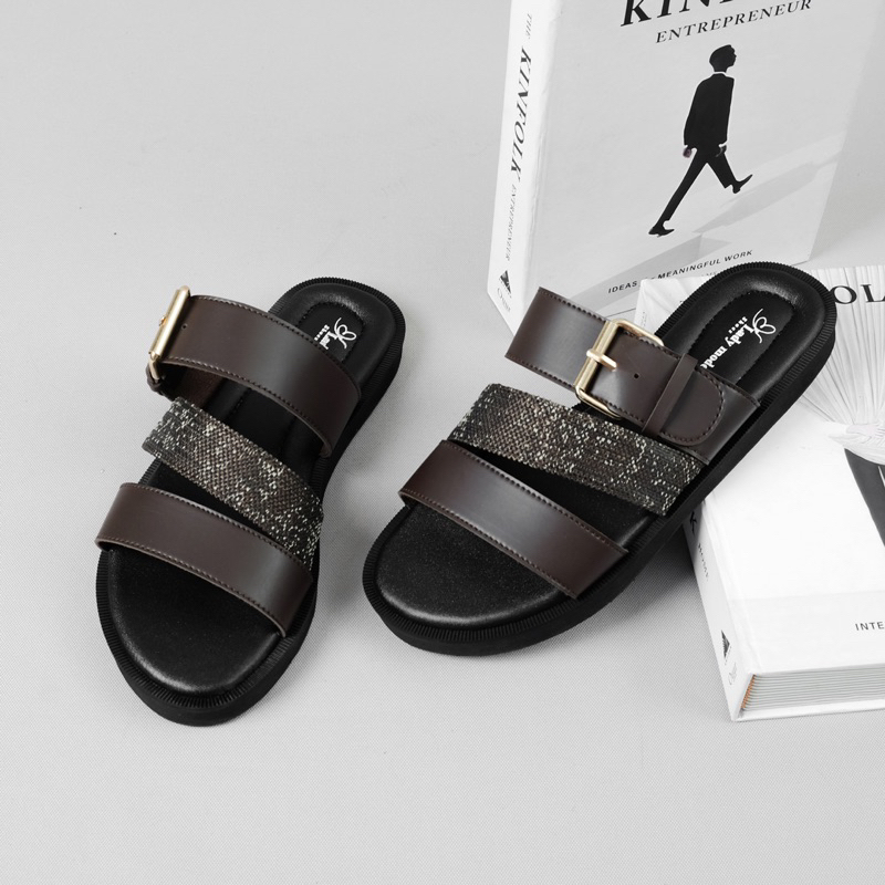 Zahra sandal | size 36-44