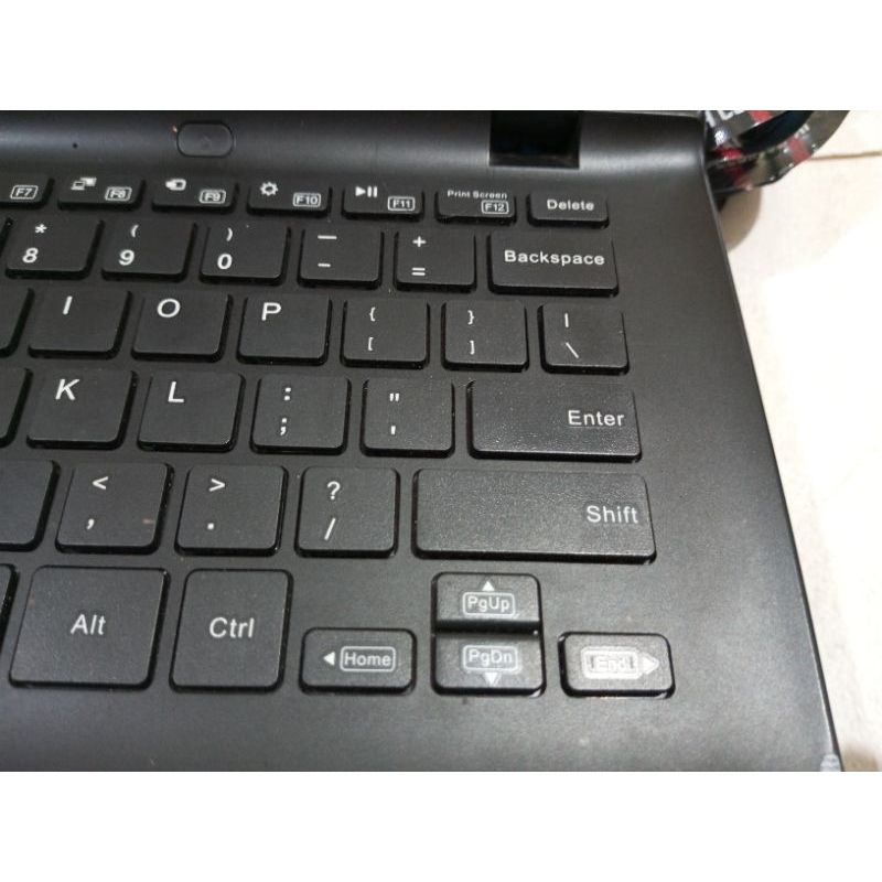 keyboard avita essential NE14A2 D276US D276 original