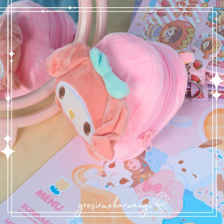 Gantungan Kunci Boneka Sanrio 2 in 1 Dompet Koin Karakter Timbul Bahan Lembut Kualitas Premium