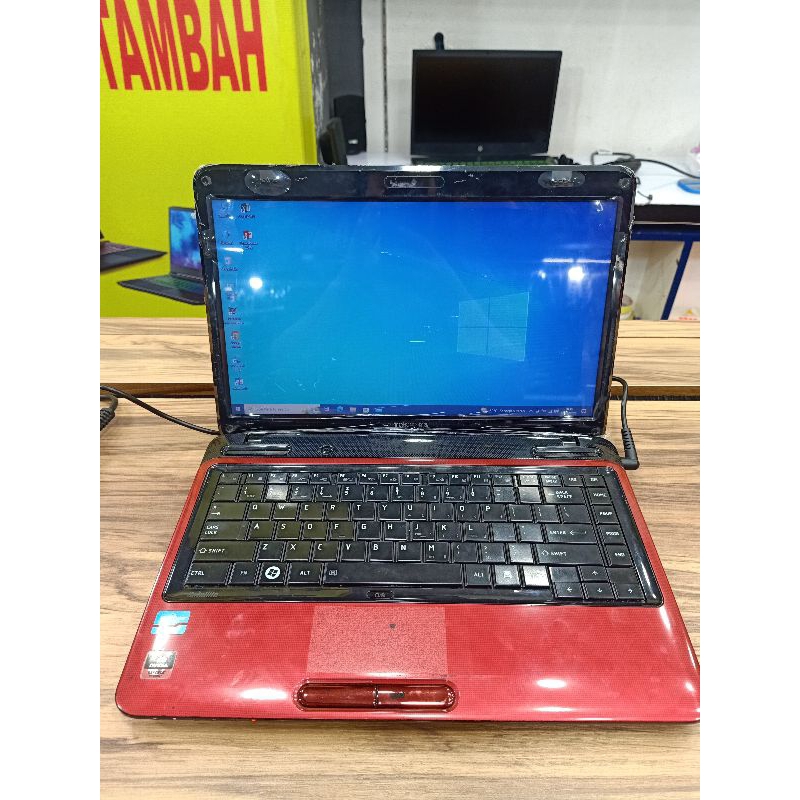 TOSHIBA L745 CORE I5 -2410M CPU @2.30GHz (CPUs) ~2.3GHz RAM 4 GB SSD 256 GB