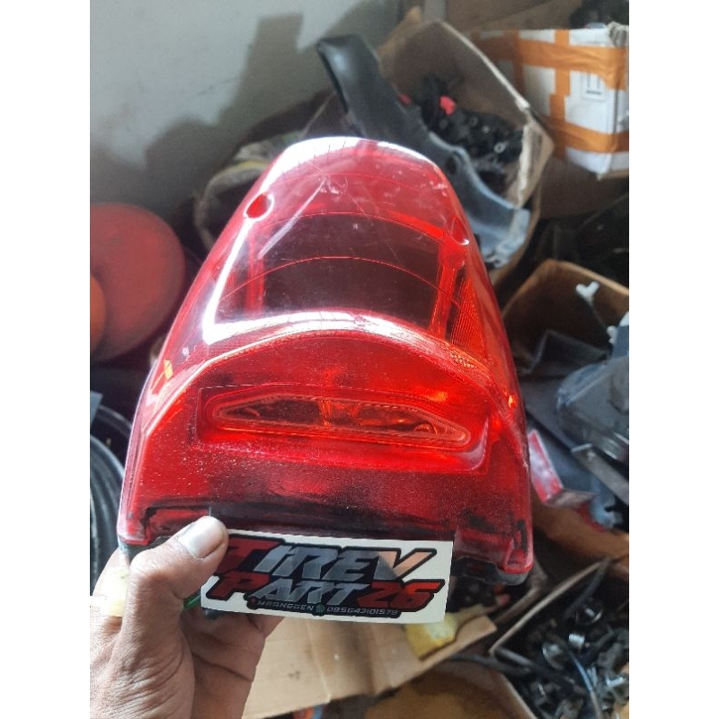 Lampu belakang Megapro primus Ori copotan