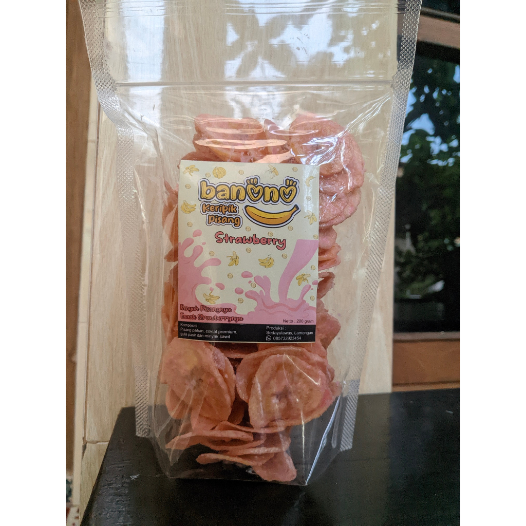 

Keripik Pisang Rasa Stroberi Banono Camilan Enak 200g
