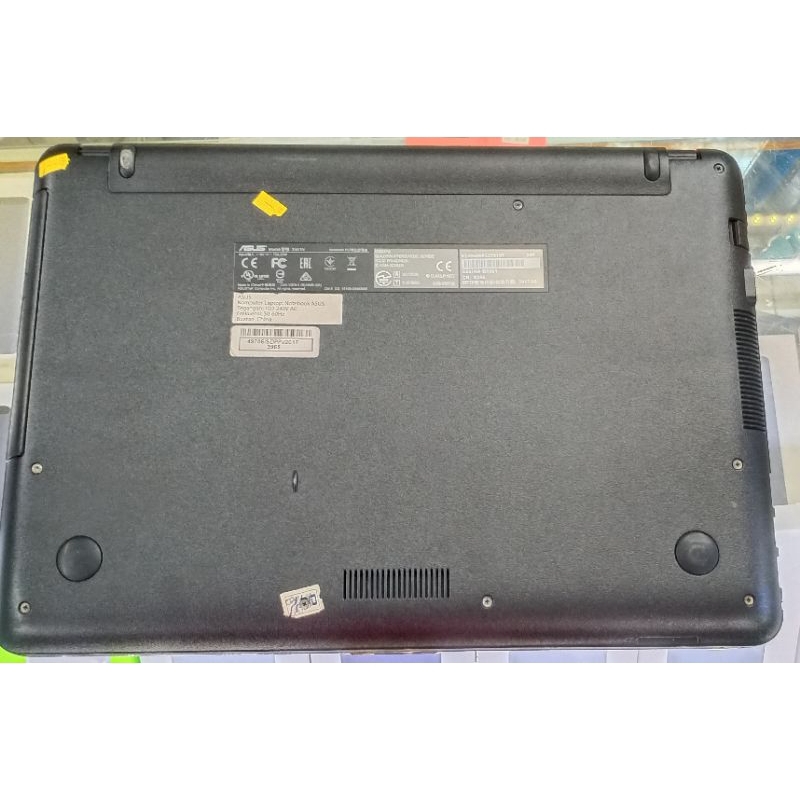 Laptop Asus X441NA Ram 2 GB HDD 500 GB- Second