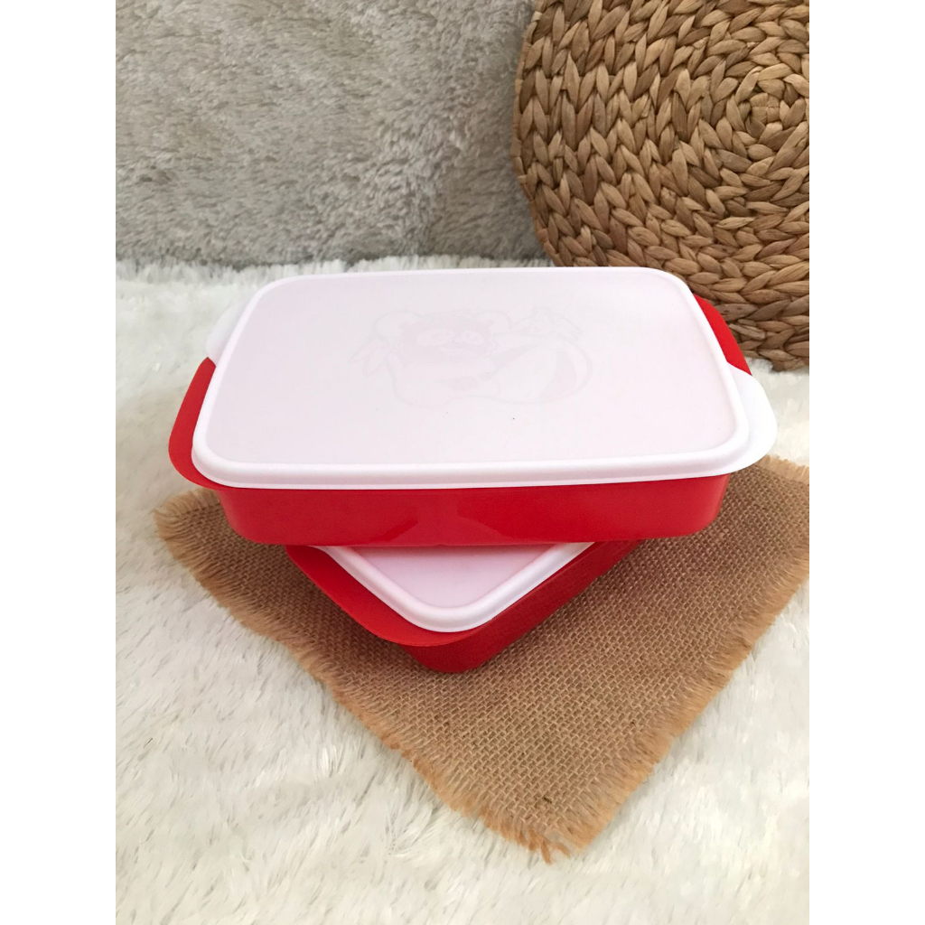 Tempat makan anak lovenia /tepak makan /ompreng anak/tempat makan 3 sekat bonus sendok garpu plastik