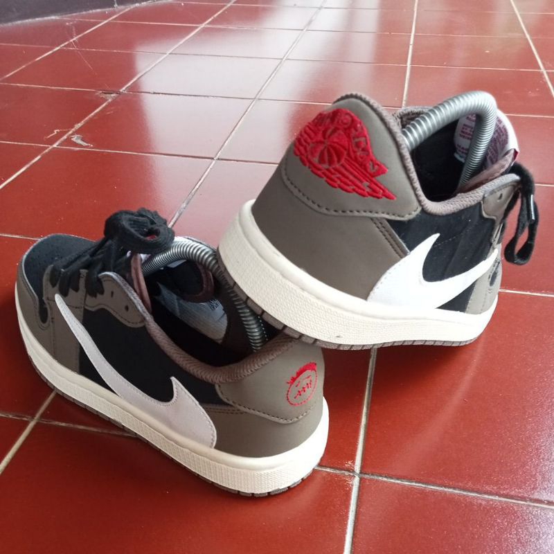 Sepatu NIKE Fragment Cactus Jack, Size 45