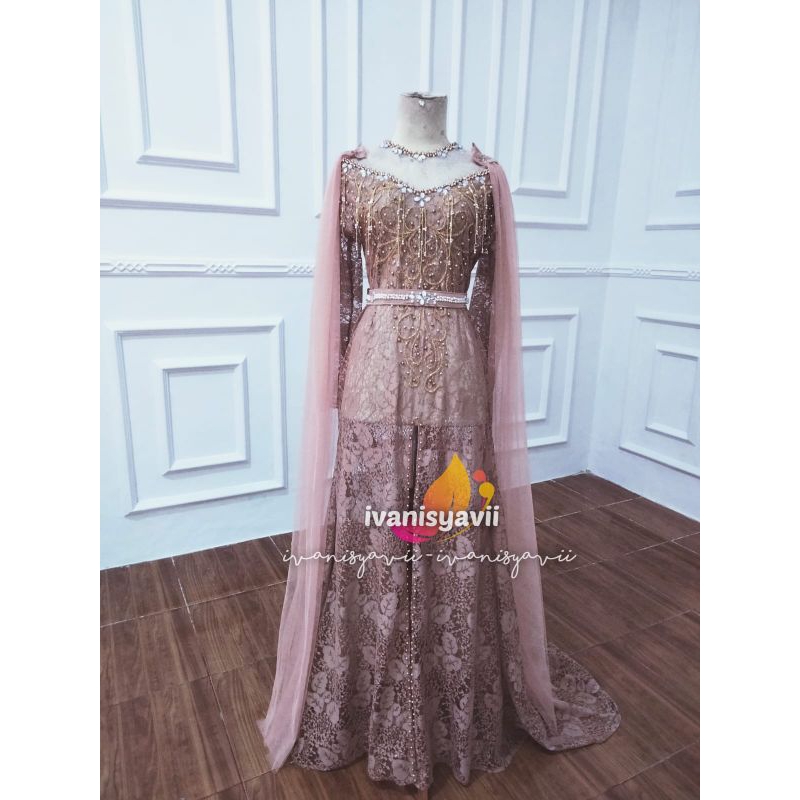 Kebaya Pengantin Cantik / Broklat Ekor Panjang + Slayer - Rosegold