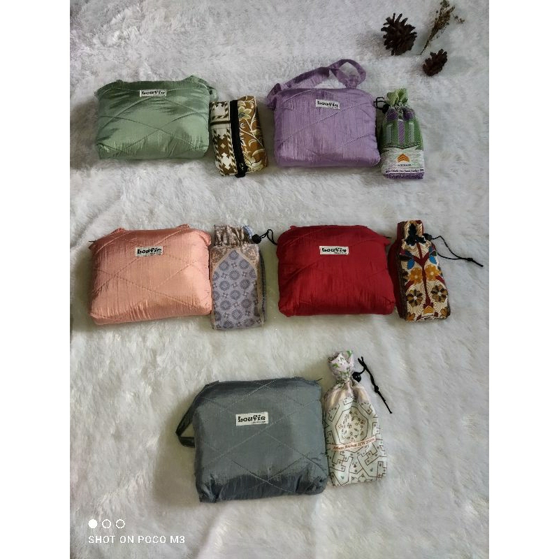 Set Mukena Parasut + Sajadah Travelling