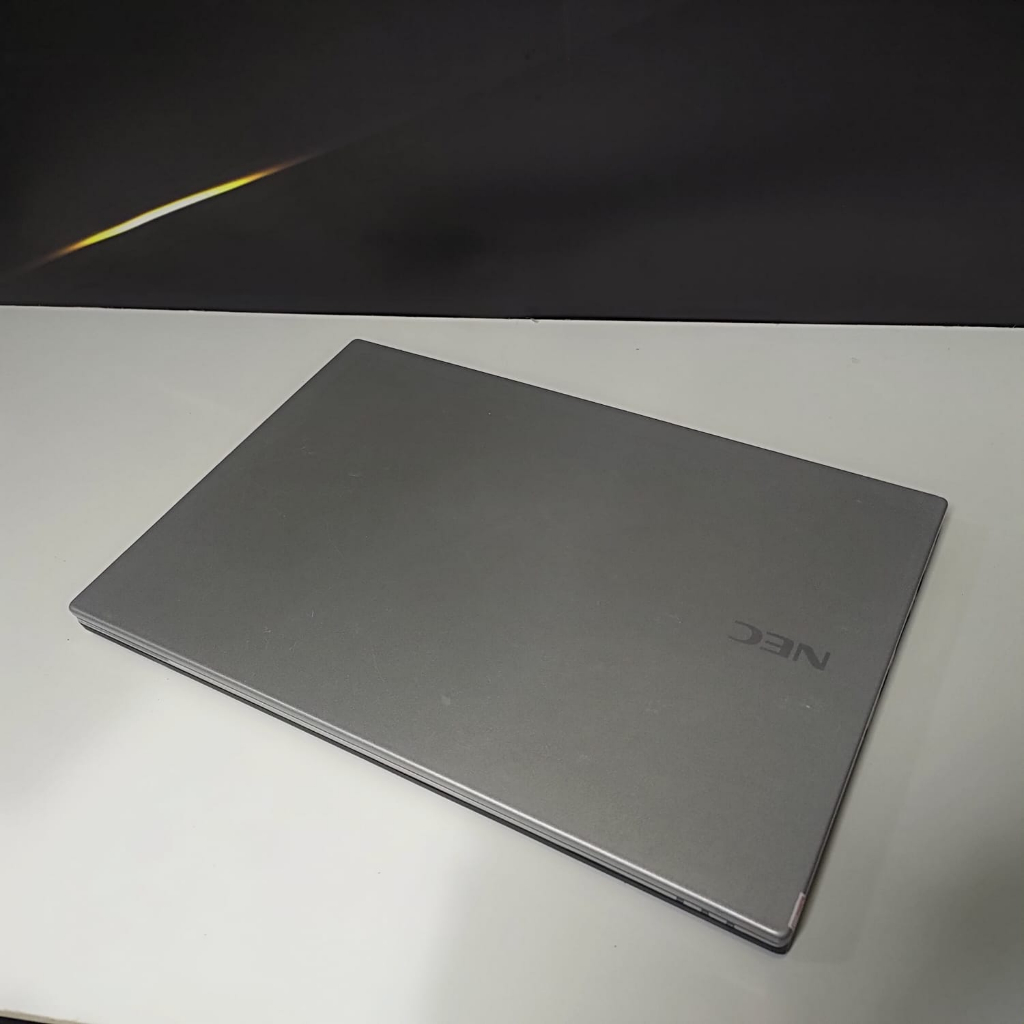 Laptop NEC intel core i3 gen 6 ram 4gb SSD 128gb - windows 10 pro siap pakai