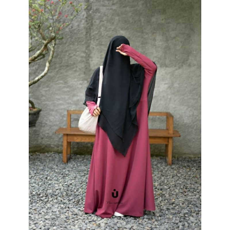 READY ABAYA GAMIS KNIT BASMAH BY NOORA