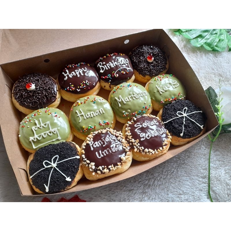 Donat ulang tahun /Donat ultah/ Donat mini ( bisa request tulisan