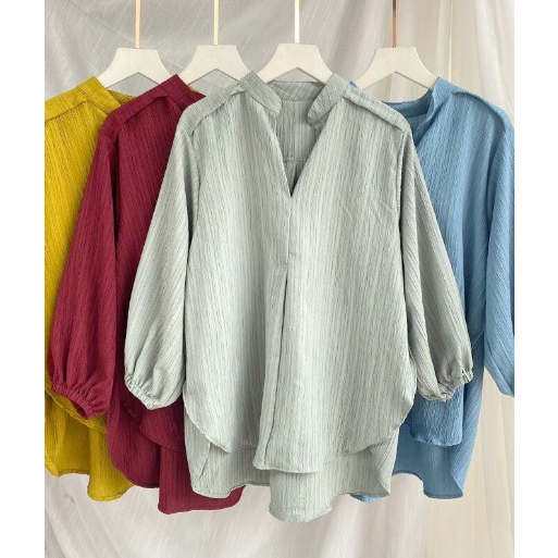 Baju atasan wanita terbaru - blouse lady crush crinkle - atasan lady crush - livia blouse lady crush - Blouse Wanita Polos - Atasan Wanita Lady crush - Blouse Lady Crush - Outer Premium Wanita - Livia Lady Crush Original - Bahan Tebal Adem