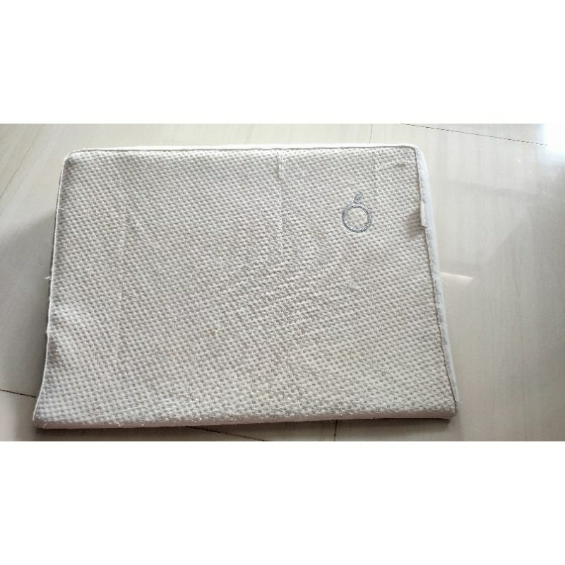 Preloved bantal latex Dooglee