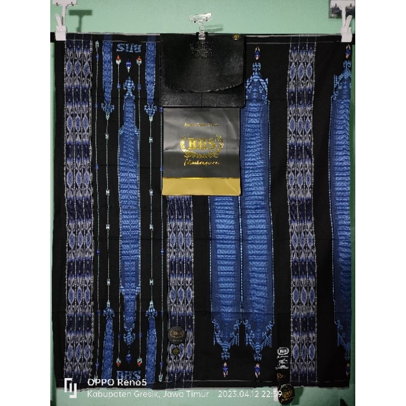 sarung bhs masterpiece GOLD SIA