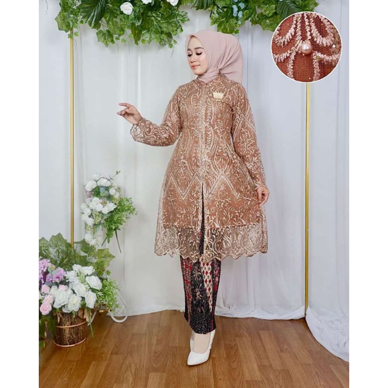 ONE SET KEBAYA BY PELANGI JAYA