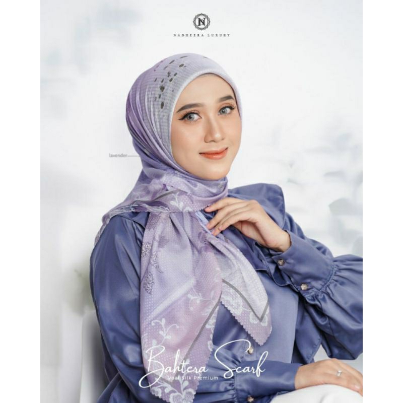 BAHTERA SCARF by nadheera