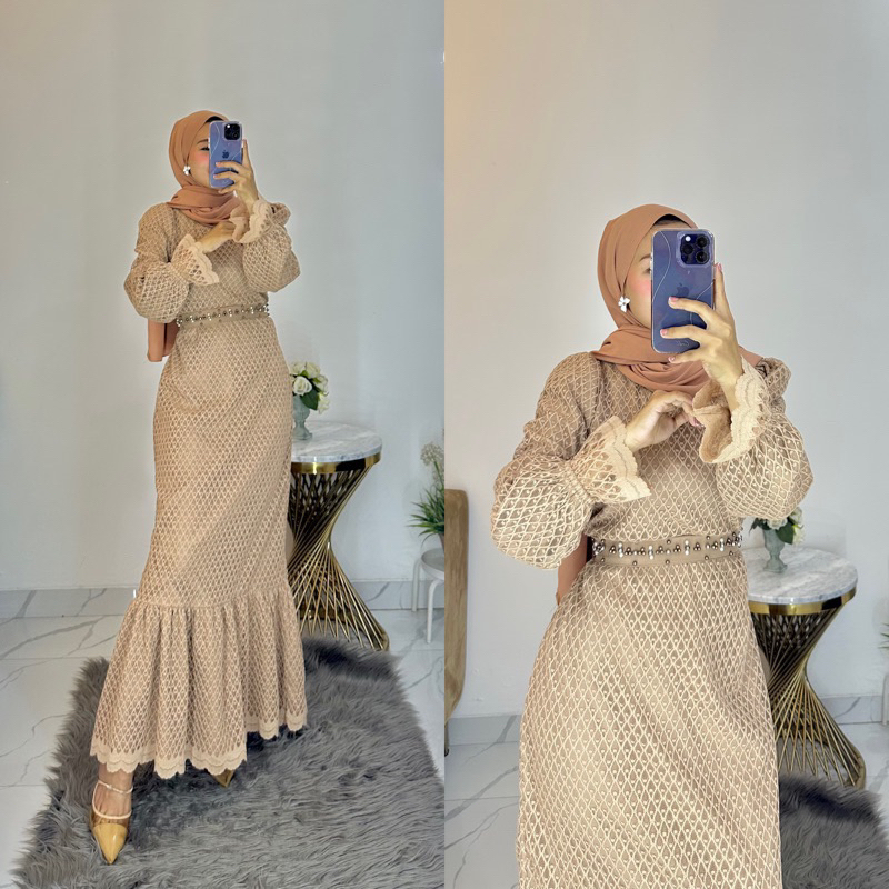 INNARA DRESS/DRESS BRUKAT