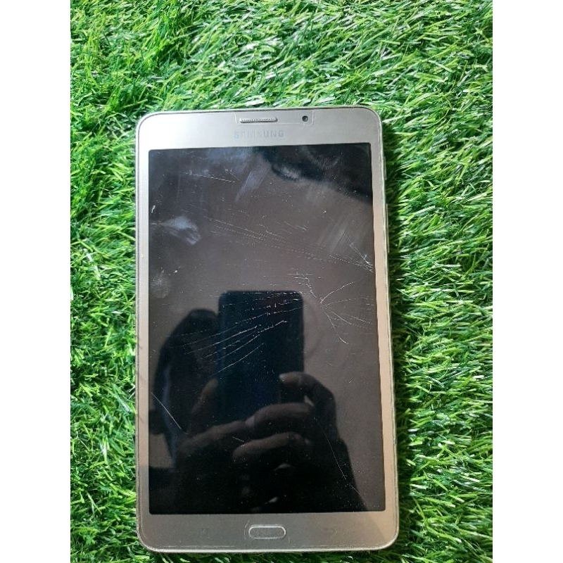 Samsung Tablet T285 Minus lcd lainya normal