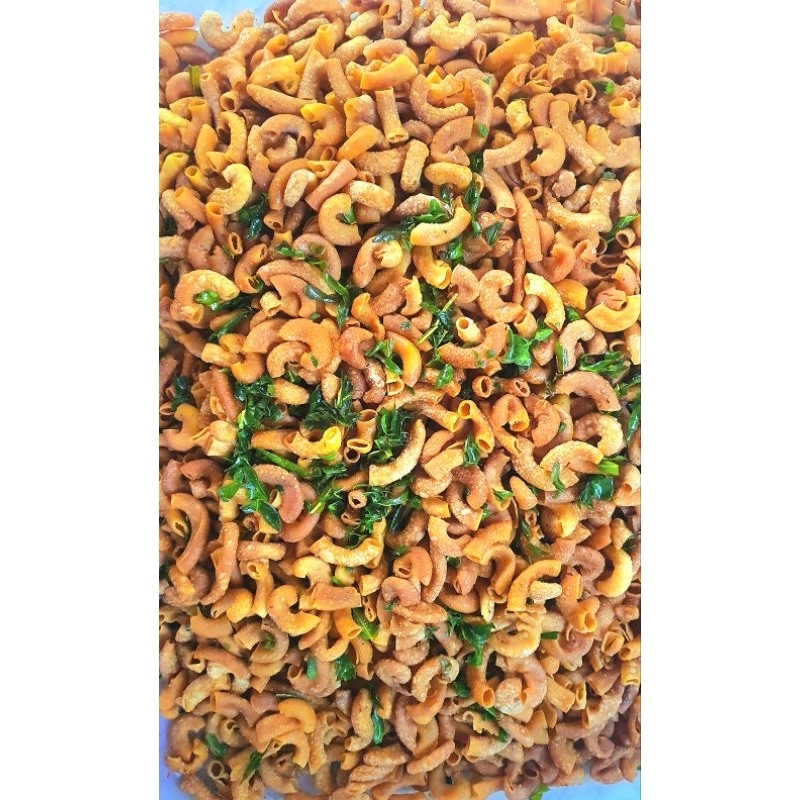 

Makaroni viral pedas daun jeruk kemasan 60 gr