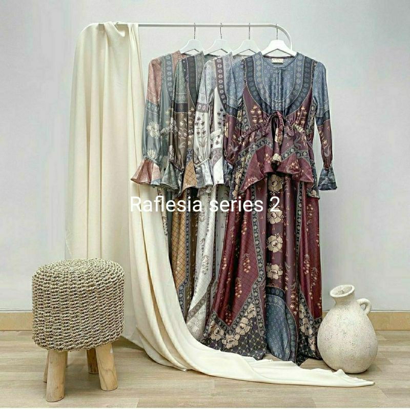 gamis Raflesia cream cheese, , bahan dior silk, kain dior silk, maxmara silk, kain silk, saten silk
