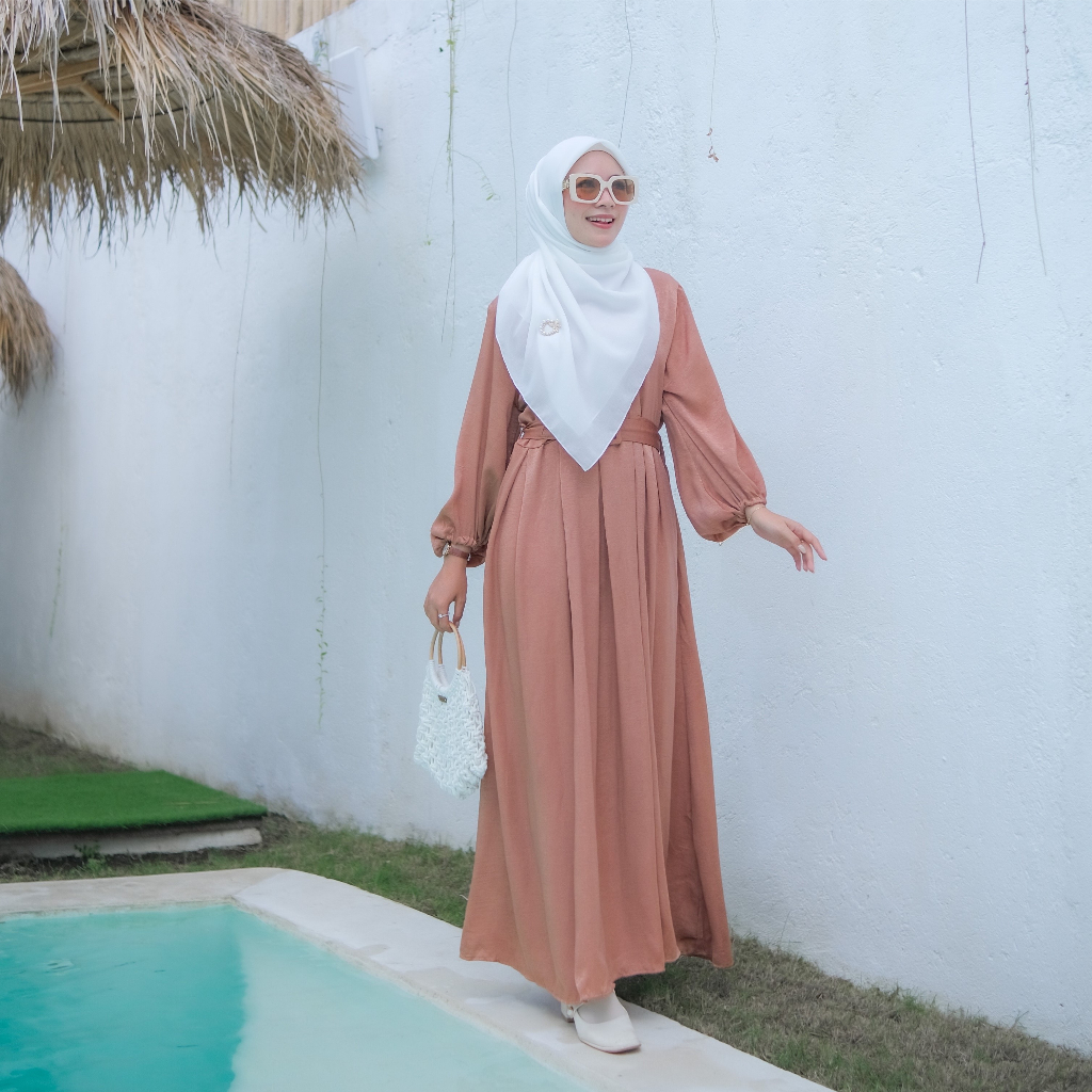 Ladybydiana ZALINA DRESS Gamis Shimmer Silk Bahan Santorini Busui Friendly